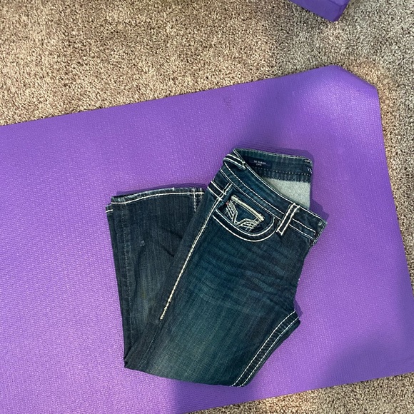 Jean capris - Picture 2 of 5